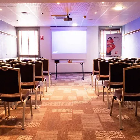 Ibis Paris Gennevilliers-3