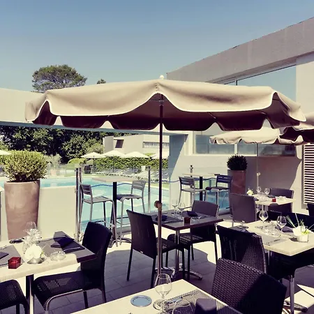 Mercure Orange Centre A7/A9-3