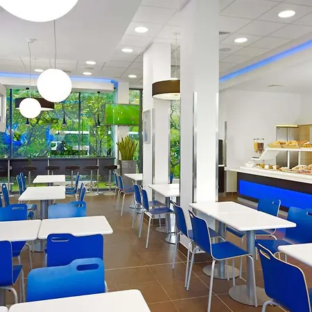 Ibis Budget Montbeliard-2