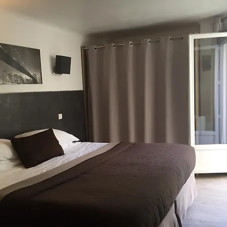 Brit Hotel Colbert-2