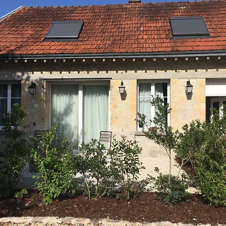 Le Chateau D'Hermonville B&B / Chambres D'Hotes-3