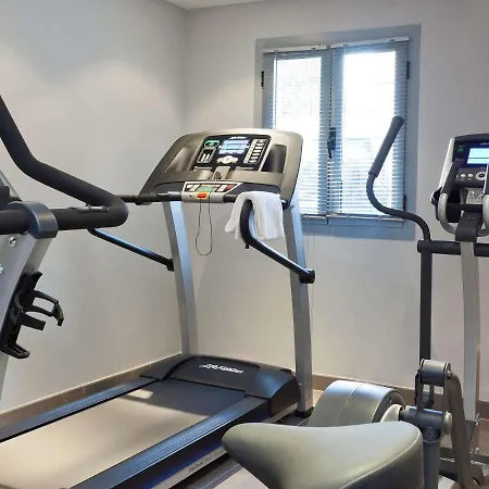 Ibis Styles Antibes Juan Les Pins-2