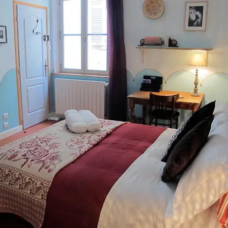 B&B In Arles "L'Atelier Du Midi" Chambre D'Hotes Centre Historique Arles-2