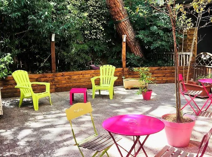 Garden Hotel