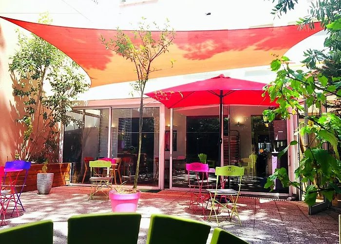 Garden Hotel