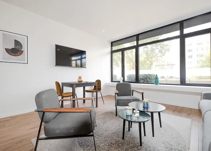 Luxury Residence - Paris South Montrouge, Francia