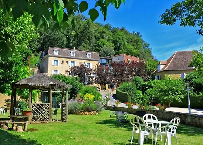 Restaurant Plaisance-Piscine Couverte Et Chauffée- Proche Sarlat-
