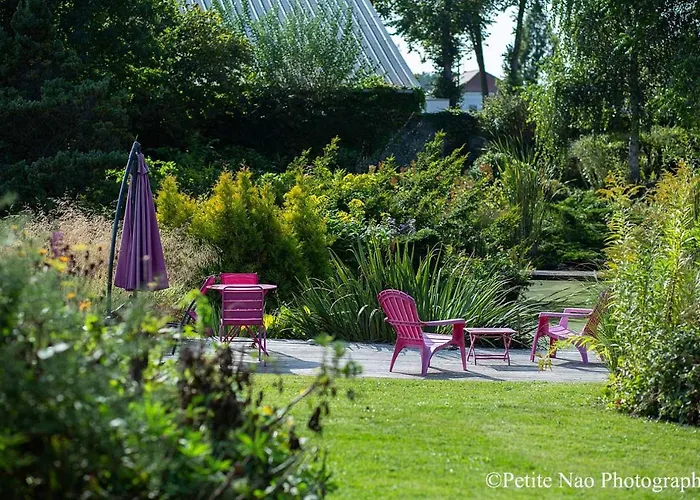 Au Jardin Des Deux Ponts
