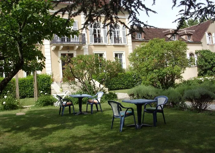 Domaine De Sainte Anne Bed & Breakfast Venoy, France