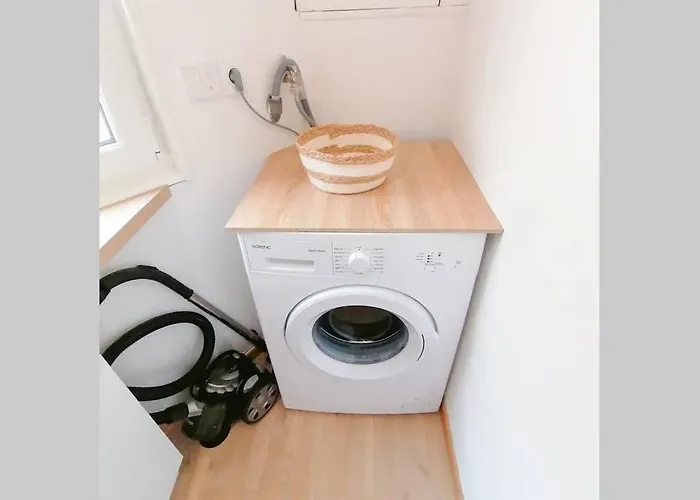 Apartamento Le Cocoon / Proche Gare / Netflix Sens, Francia