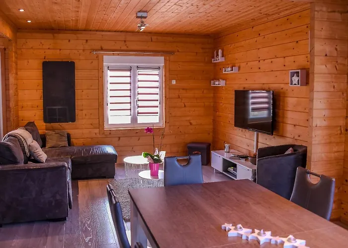 Insolite Maison Bois, Wifi, Streaming Au Coeur De L'Argonne Et Des Batailles De Verdun Chaudefontaine , Frankreich