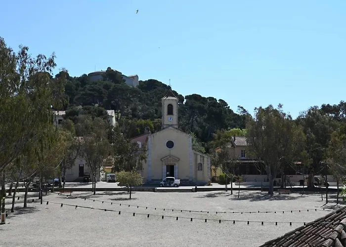 Hotels in Porquerolles