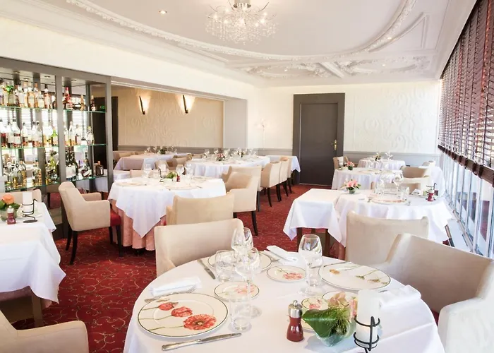 Logis Hotel Restaurant Le Medicis