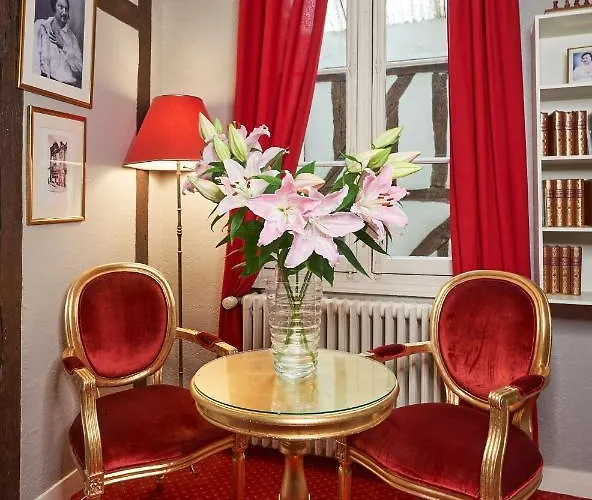 Logis Hotel Du Theatre
