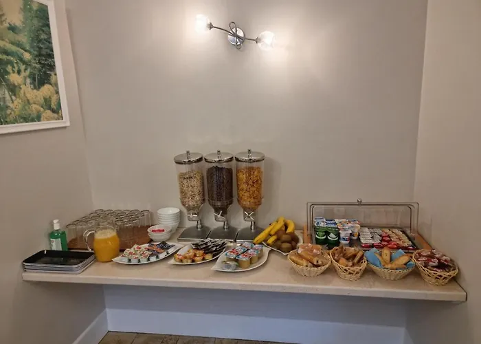 Hotel Du Haut Marais Saint-Marcel , France