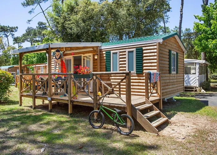 Camping Capfun Suzel Sainte-Croix-en-Plaine, Frankreich