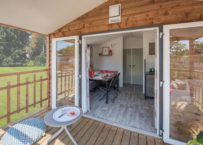 Camping Paris Beau Village Villiers-sur-Orge, Frankreich
