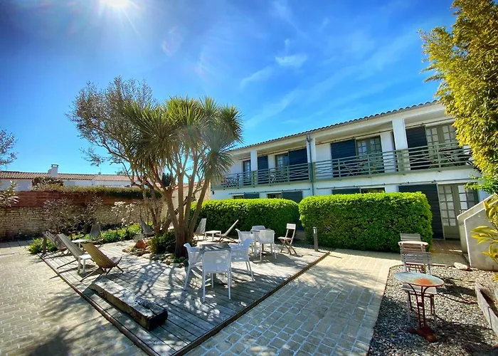 Hotel L'Ocean Le Bois-Plage-en-Re, France