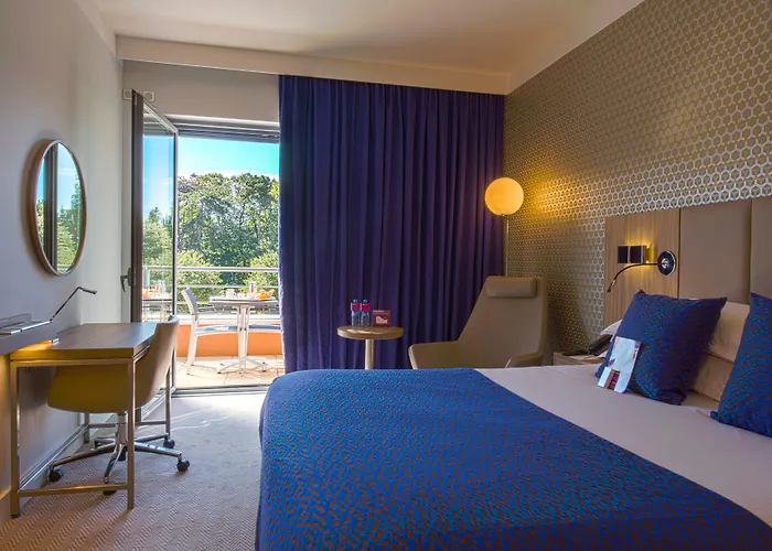 Crowne Plaza - Cite Internationale