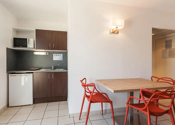 Marseille Cheap Hotels