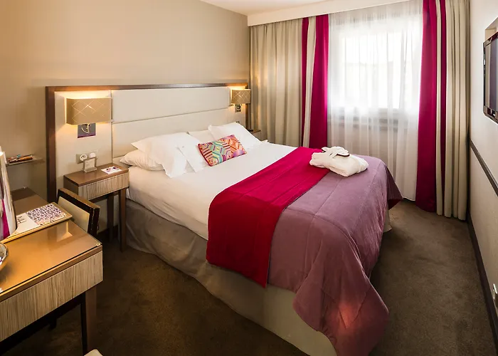 Hotel Paris Neuilly
