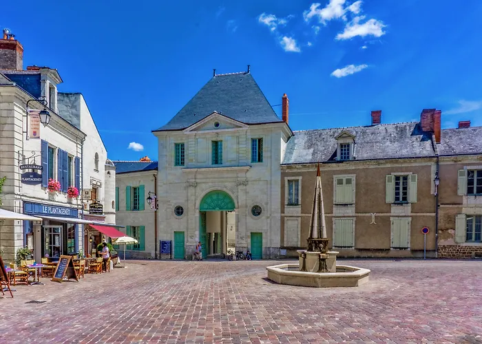 Hotels in Fontevraud L'Abbaye
