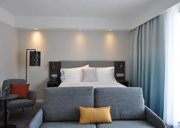Holiday Inn - Bordeaux-Merignac By Ihg, France