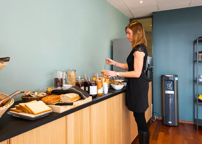 Teneo Apparthotel - Arthena