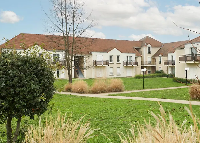 Zenitude Hotel Residences Roissy Village