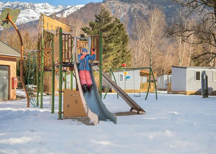 Camping Rcn Belledonne Le Bourg-d'Oisans, France