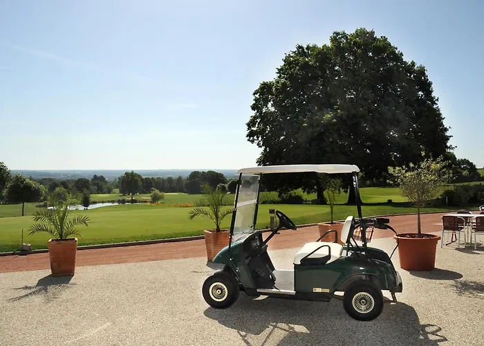 Domaine Des Dryades - Hotel & Spa Pouligny-Notre-Dame, France