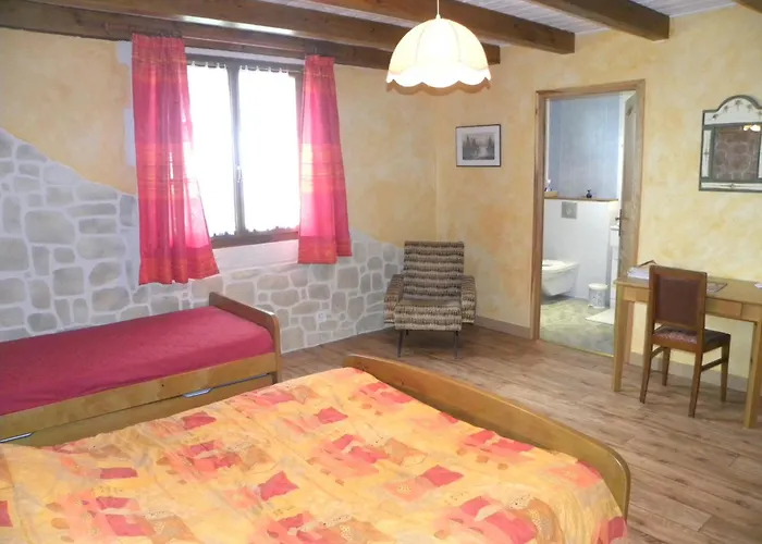 Auberge Les Volpilieres Ruynes-en-Margeride, France