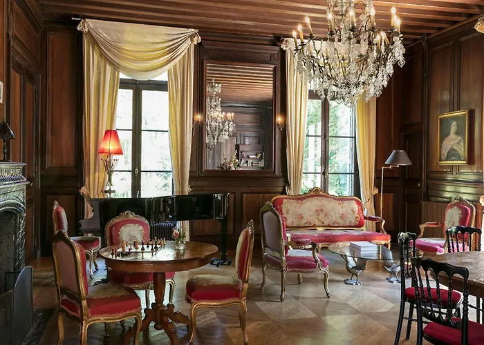 Hostellerie Du Chateau Les Muids La Ferte-Saint-Aubin, France