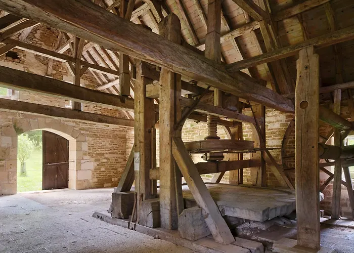 Hotel Abbaye De La Bussiere, Frankreich