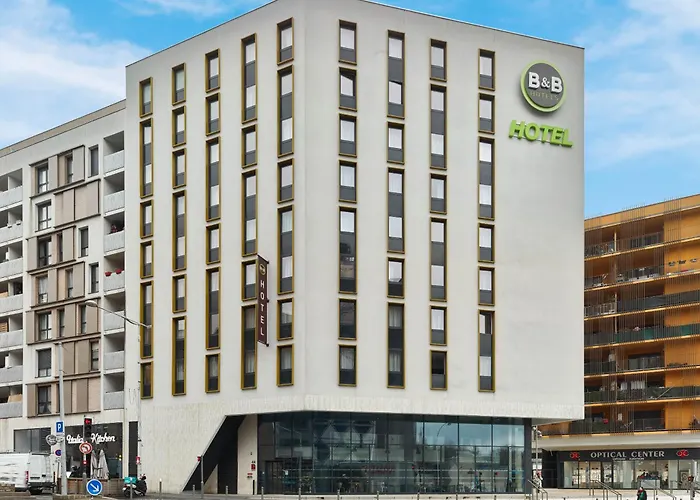 B&B Paris Porte De