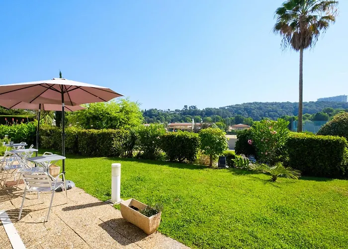 B&B Villeneuve Loubet Village