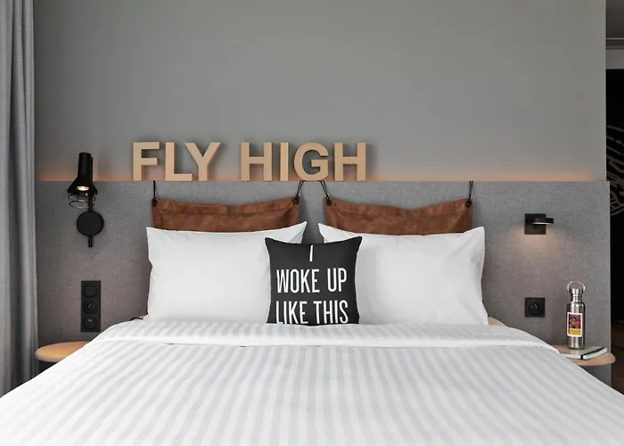Moxy Lyon Airport Hotel Colombier-Saugnieu, France