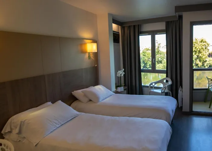 La Chartreuse Logis Hotel Restaurant