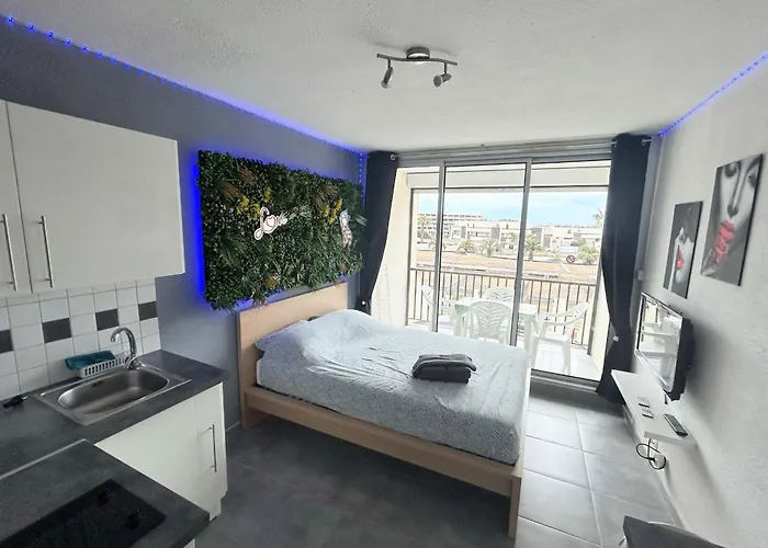 Naturiste Cap D' Héliopolis F 47