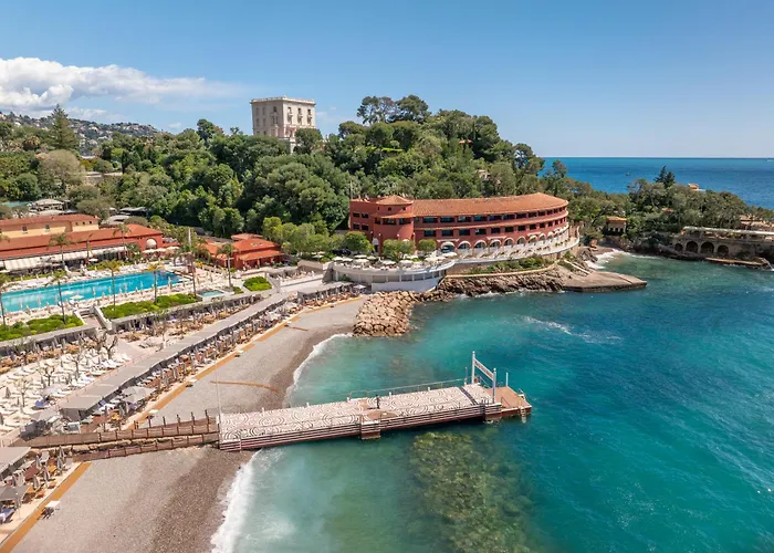 Hoteles en Rocabruna