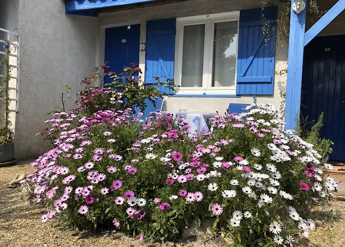 Hotel Des 4 Vents "Esprit Camargue" Parking Prive Gratuit