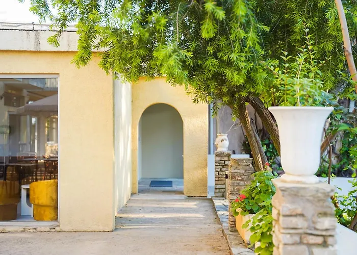 Hotel "Castellu"