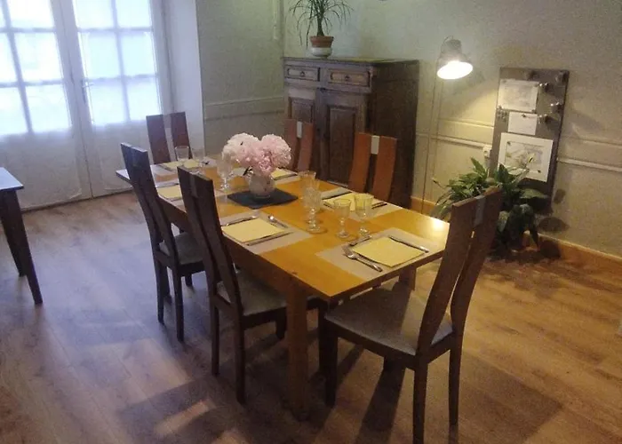 Chez Jacquie Et Fifi Bed & Breakfast Mont-Dauphin, France