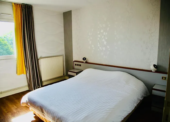 Cit'Hotel Du Circuit Magny-Cours, France