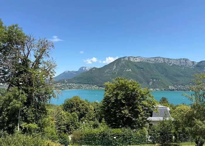 Auberge De Jeunesse Hi Annecy, Francia