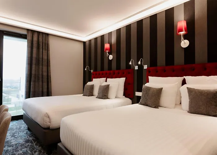 Hotel Dali Val D'Europe, Tapestry Collection By Hilton Chanteloup-en-Brie, Francia
