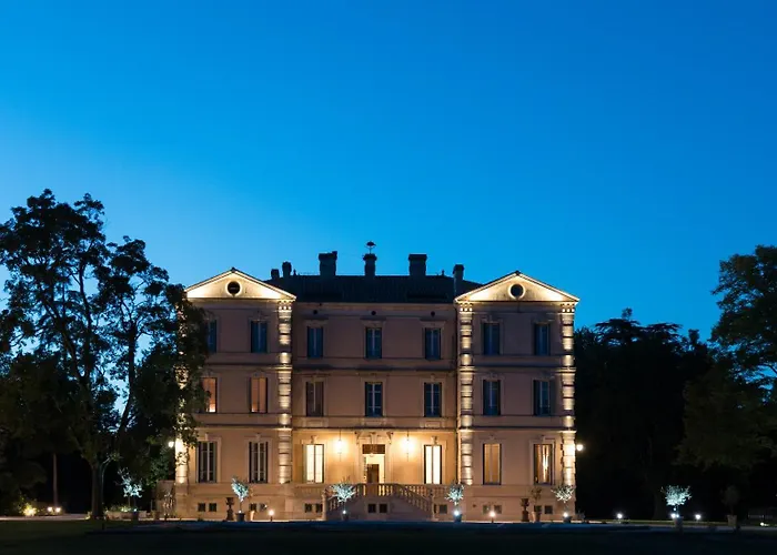 Chateau De Montcaud Sabran, Frankreich
