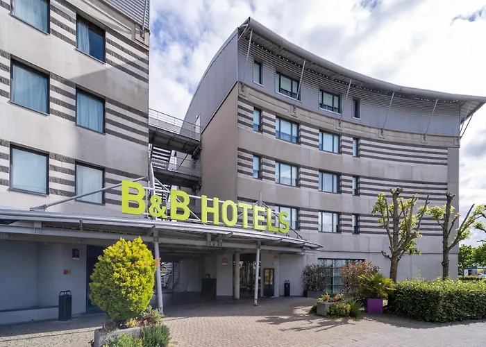 B&B Hotel Calais Terminal Cite Europe 4 Etoiles
