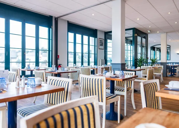 Sowell Hotels Le Beach Trouville-sur-Mer, France