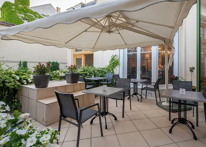 Grand Hotel Des Templiers Reims, France